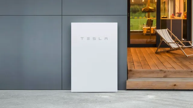 Modern home using battery storage